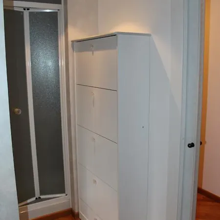 Casa Lumiere Apartamento Aosta