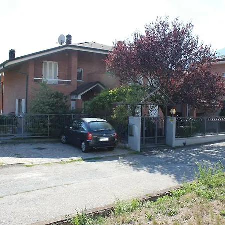 Casa Lumiere Apartment